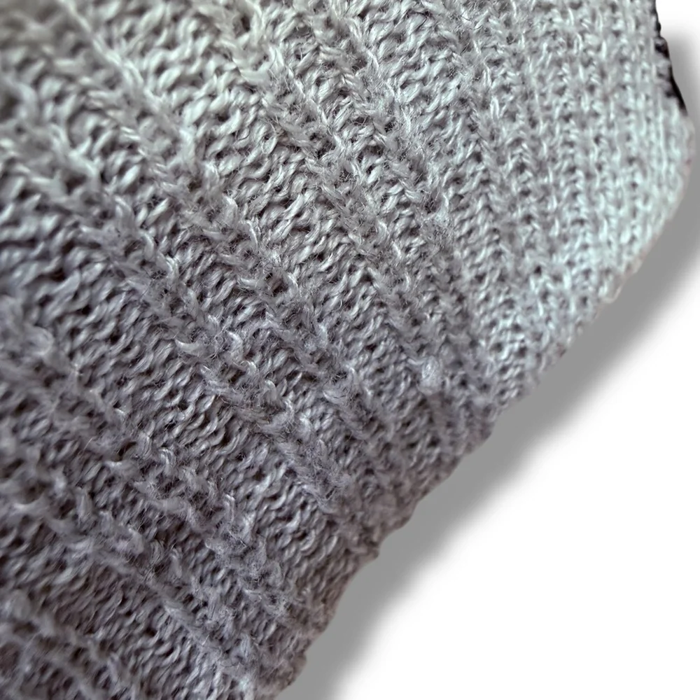 Barbie Girls Cuffed Knit‎ Beanie Hat 2016 Gray Barbie & Friends Nostalgic Winter